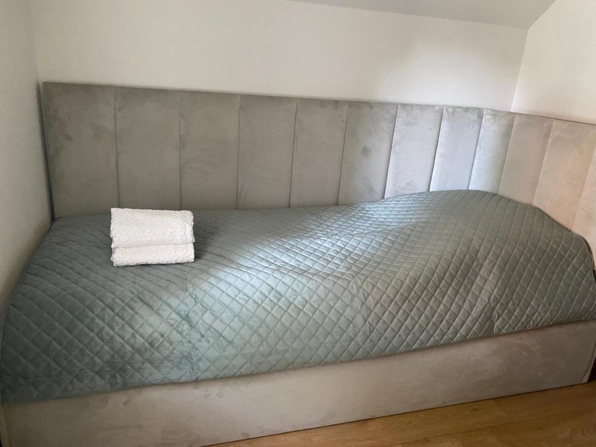 Apartamenty Przy Parku Szwedzkim Szczawno-Zdroj Eksteriør bilde